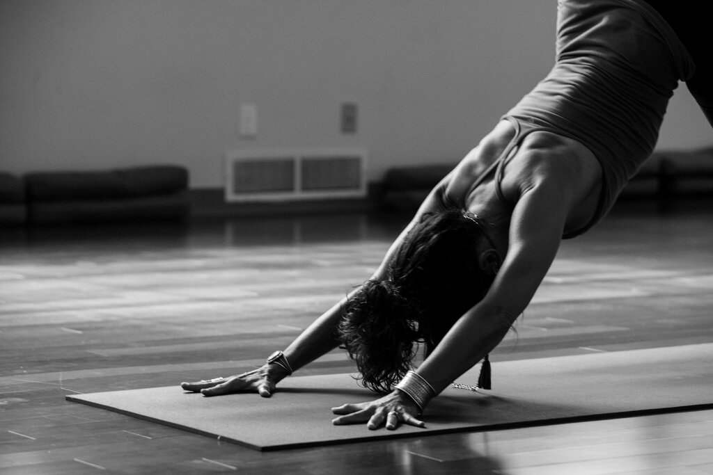 Cardio vs. Strength Training: Which One Should You Prioritize?